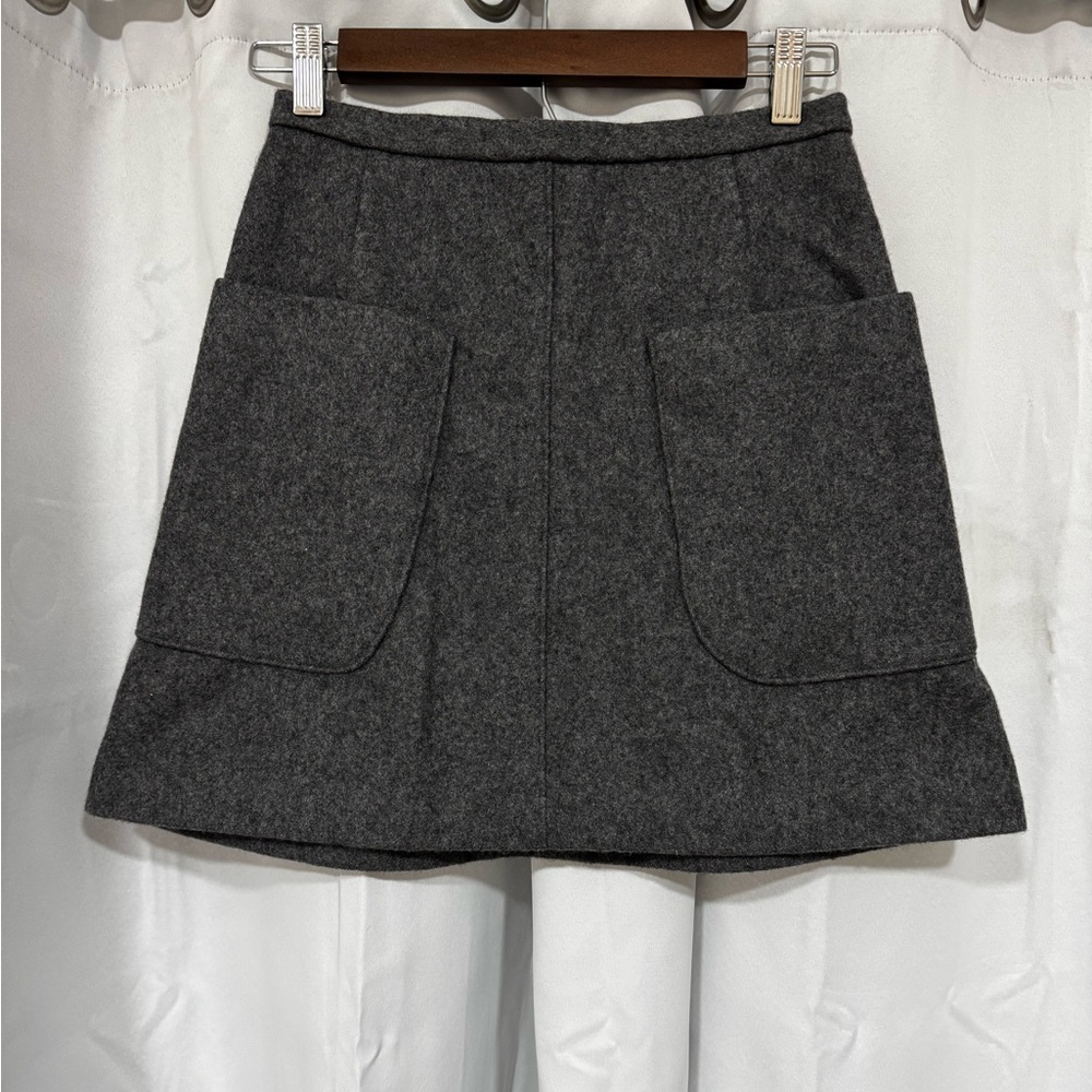 Talula Aritiza mini skirt wool size 2 gray EUC back zipper 2 pockets